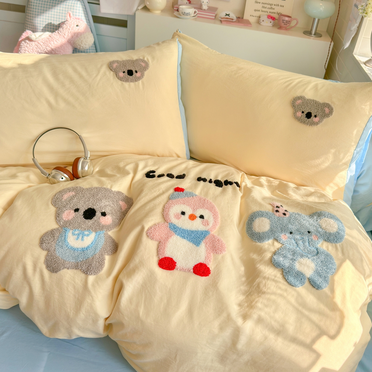 91家纺网 家纺一手货源 找家纺 优卡迪家纺馆 2026新款A类亲肤水洗棉毛巾绣系列四件套下载文件包含买家秀 森系萌宠-奶黄