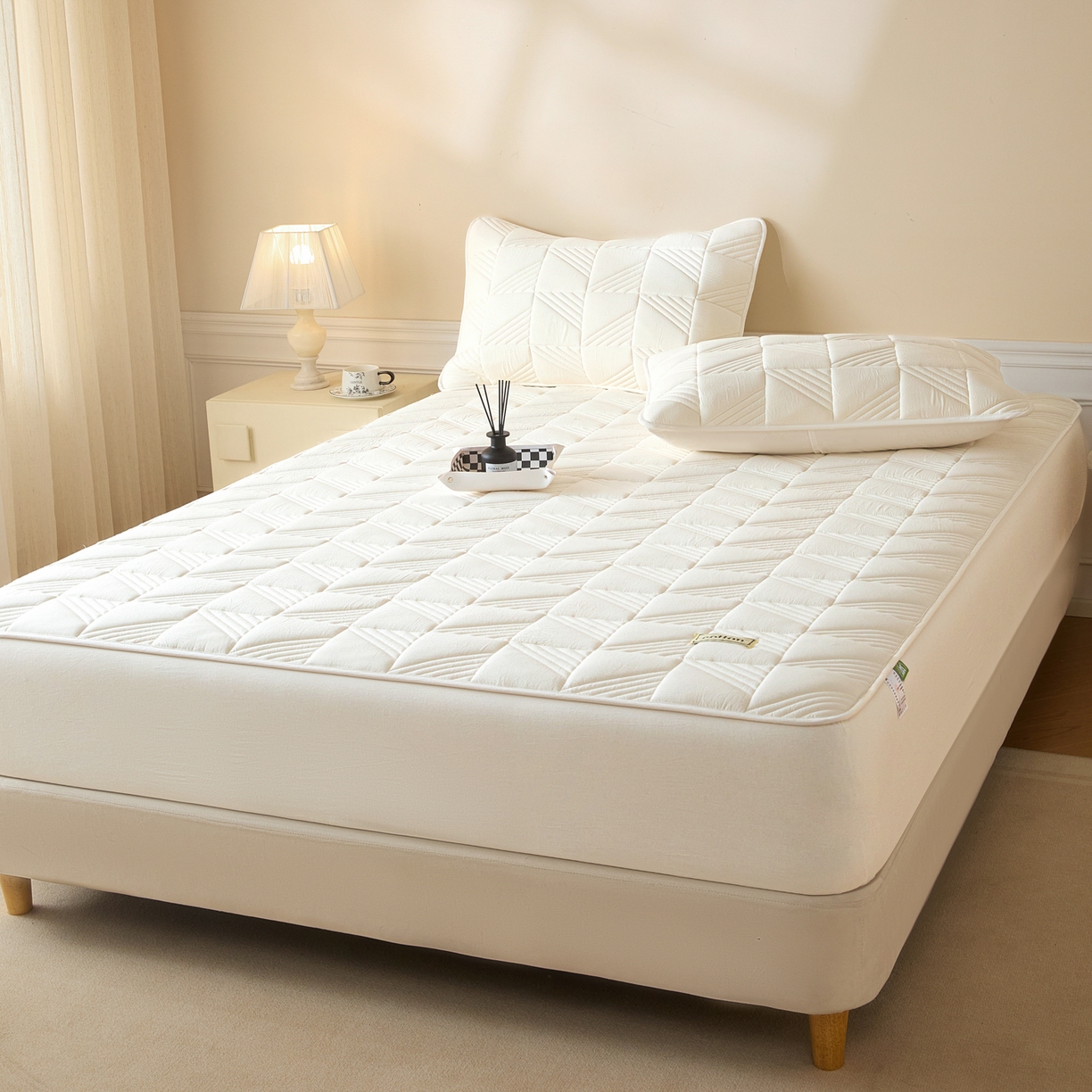 91家纺网 家纺一手货源 找家纺 （总）芬晴家纺 2026新款全棉纯棉夹棉棉花床笠单床笠-方纹系列