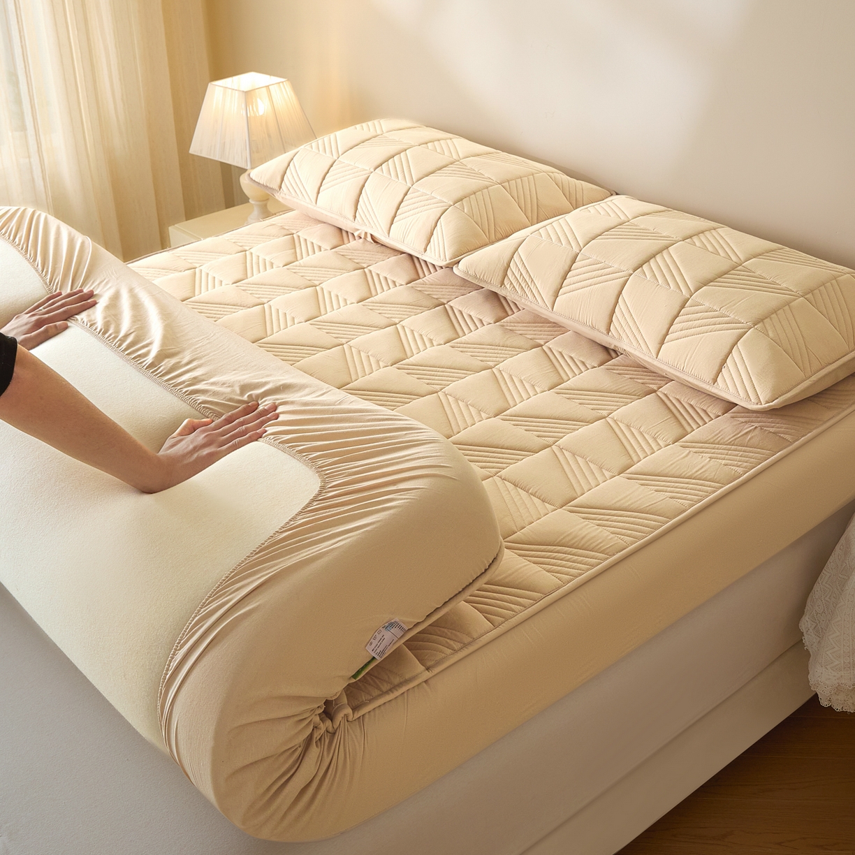 91家纺网 家纺一手货源 找家纺 芬晴家纺 2026新款全棉纯棉夹棉棉花床笠单床笠-方纹系列 方纹-浅卡