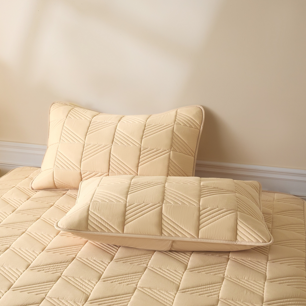 91家纺网 家纺一手货源 找家纺 芬晴家纺 2026新款全棉纯棉夹棉棉花床笠单床笠-方纹系列 方纹-浅卡