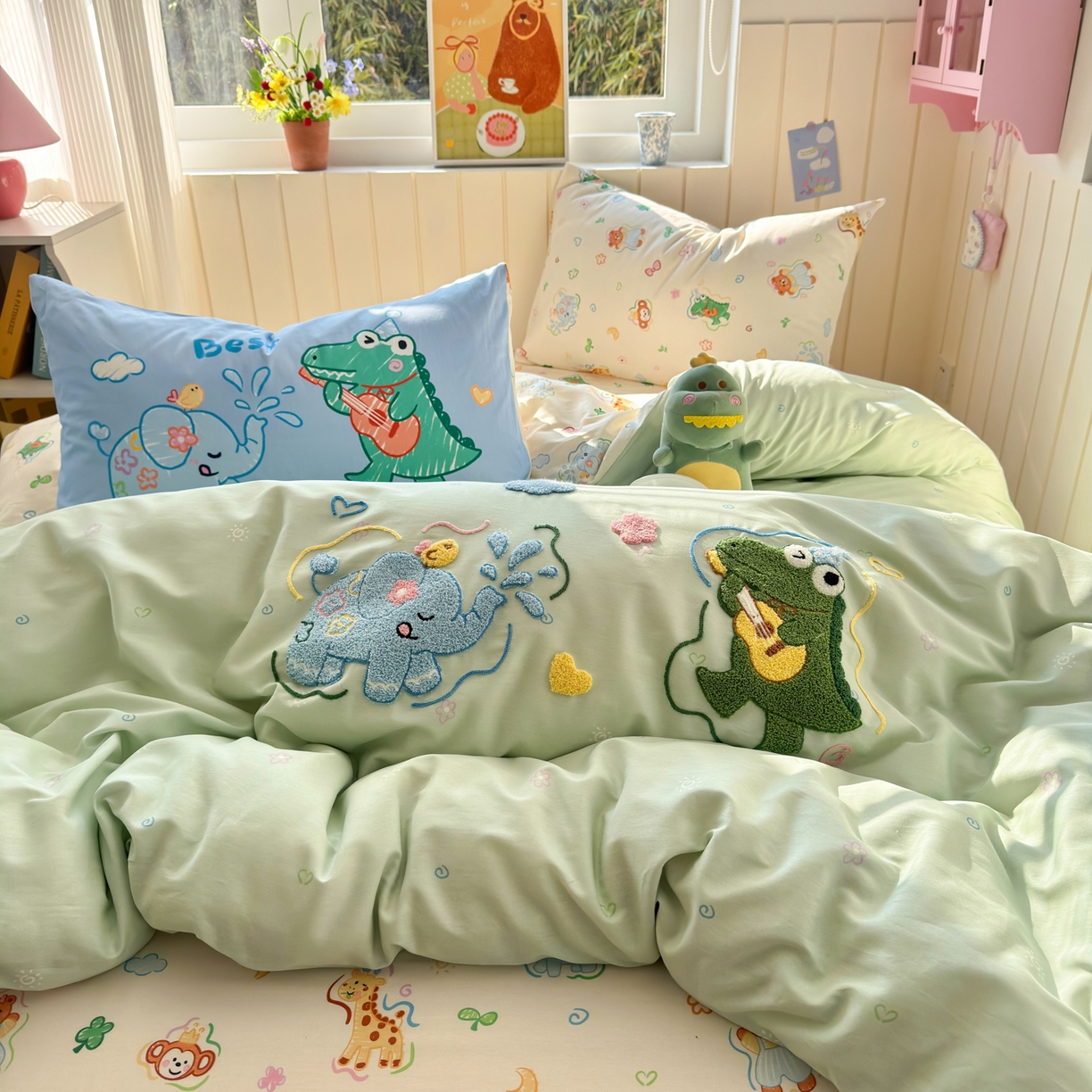 91家纺网 家纺一手货源 找家纺 （总）女子家纺 2026新款13370纯棉毛巾绣呆萌系列四件套第一波