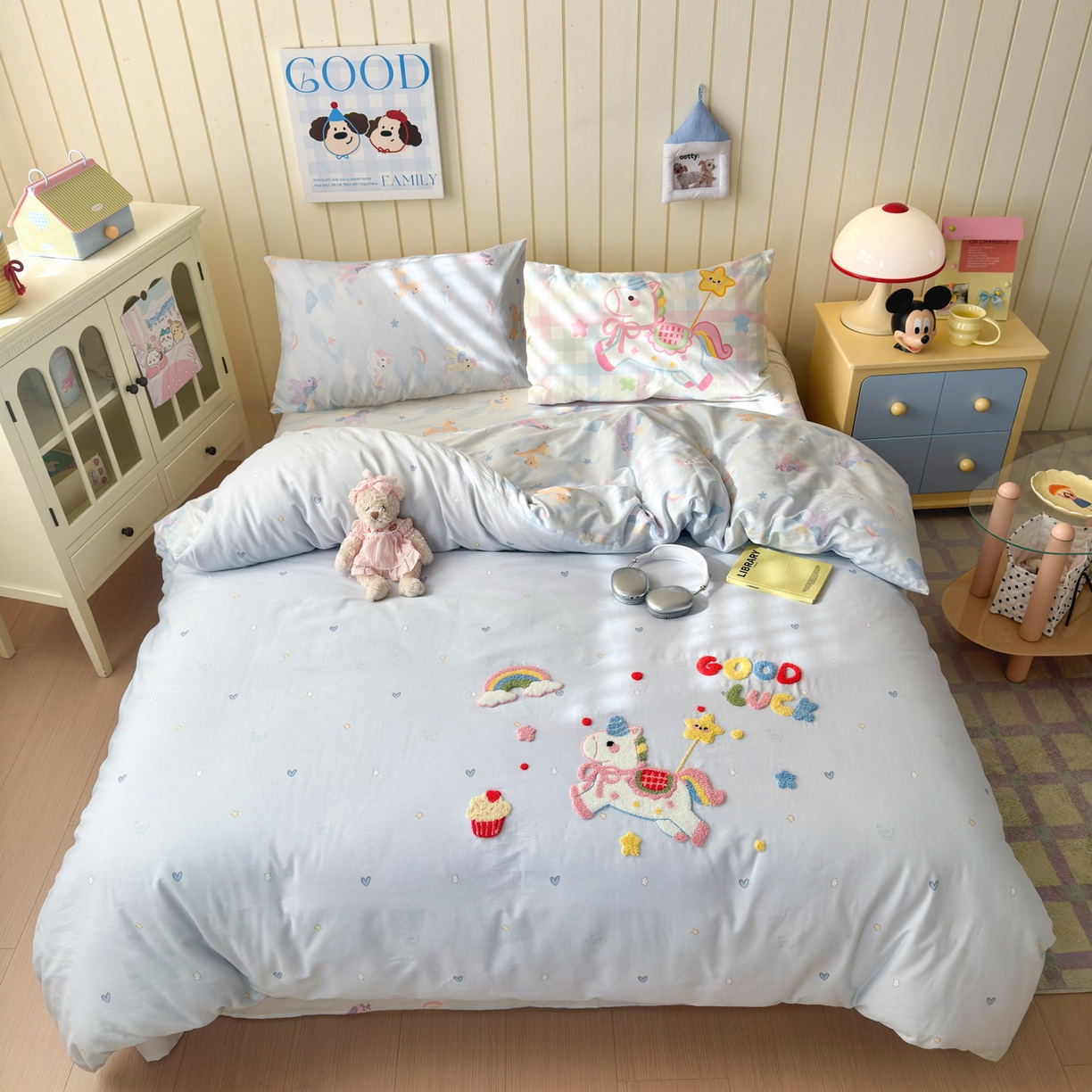 91家纺网 家纺一手货源 找家纺 女子家纺 2026新款13370纯棉毛巾绣呆萌系列四件套第一波 马上有钱 -蓝