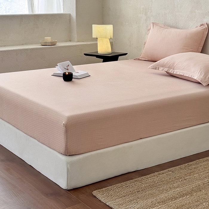 91家纺网 家纺一手货源 找家纺 法芙娜家纺 2026新款全棉色织提花床笠 粉