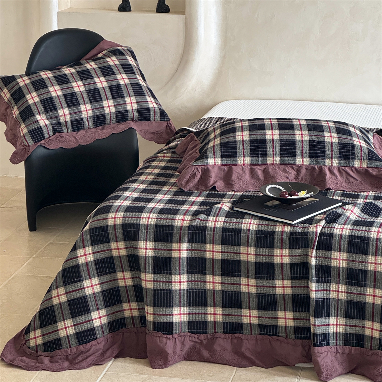 91家纺网 家纺一手货源 找家纺 床盖工厂店 2025新款双面全棉纯棉填充棉花花边款床盖三件套芸素 芸素 黑格