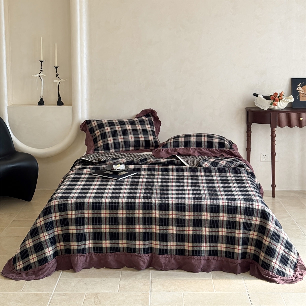 91家纺网 家纺一手货源 找家纺 床盖工厂店 2025新款双面全棉纯棉填充棉花花边款床盖三件套芸素 芸素 黑格