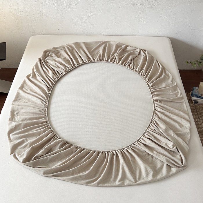 91家纺网 家纺一手货源 找家纺 法芙娜家纺 2026新款全棉色织提花床笠 米驼