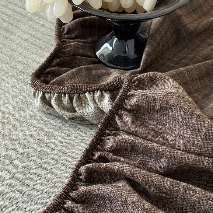 91家纺网 家纺一手货源 找家纺 法芙娜家纺 2026新款全棉色织提花床笠 深咖