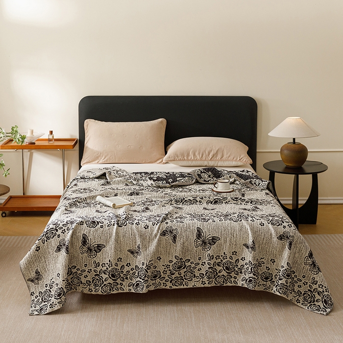 91家纺网 家纺一手货源 找家纺 悦然毛巾被 2026新款美拉德色织提花全棉纯棉纱布毛巾被夏被夏凉被空调被 花影蝶梦