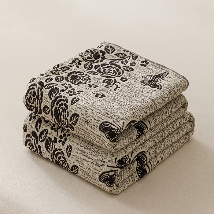 91家纺网 家纺一手货源 找家纺 悦然毛巾被 2026新款美拉德色织提花全棉纯棉纱布毛巾被夏被夏凉被空调被 花影蝶梦