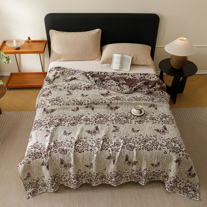 91家纺网 家纺一手货源 找家纺 悦然毛巾被 2026新款美拉德色织提花全棉纯棉纱布毛巾被夏被夏凉被空调被 花影蝶梦棕