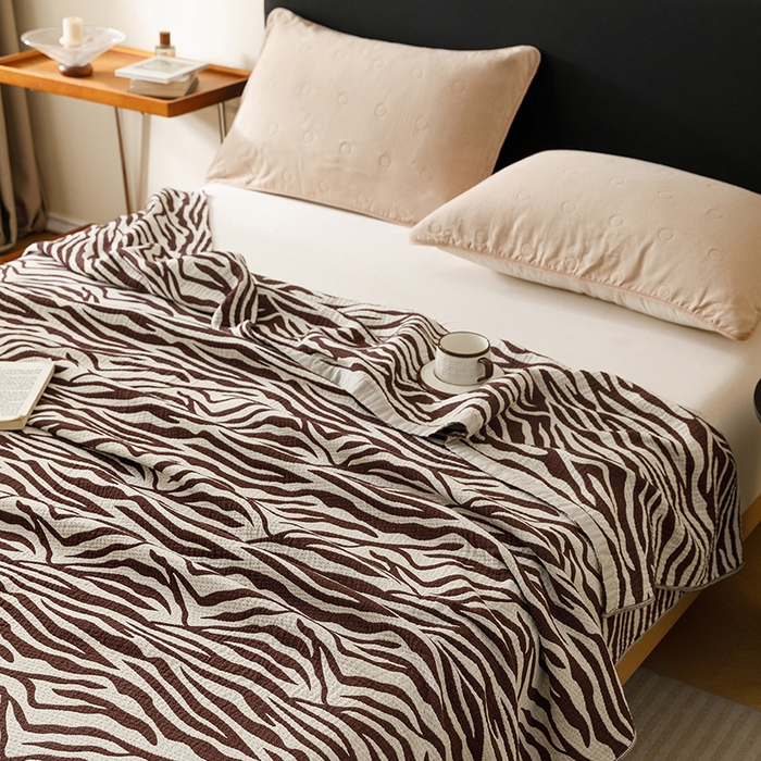 91家纺网 家纺一手货源 找家纺 悦然毛巾被 2026新款美拉德色织提花全棉纯棉纱布毛巾被夏被夏凉被空调被 简居咖