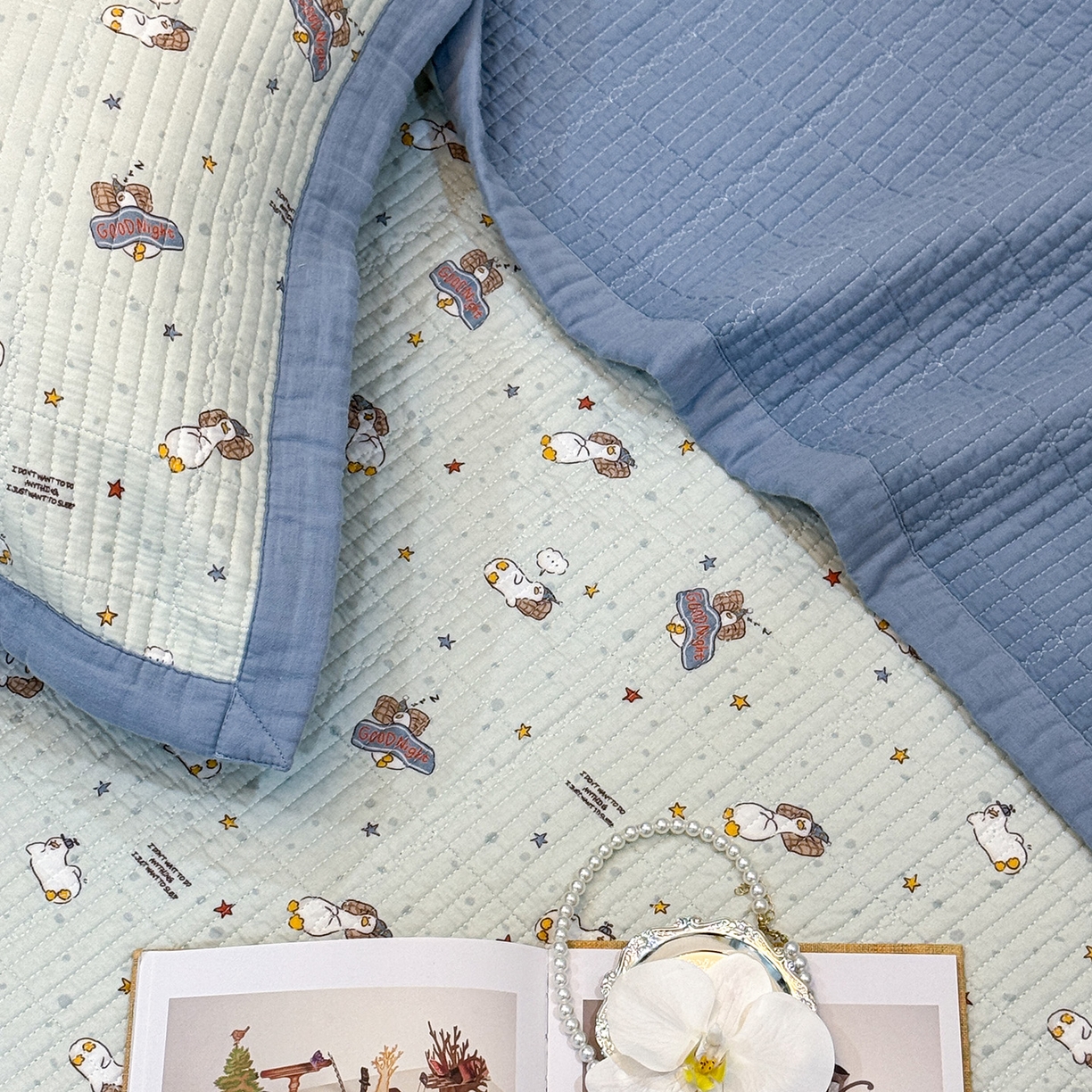 91家纺网 家纺一手货源 找家纺 床盖工厂店 2026新款全棉卡通纱布床盖三件套 趣梦鹅 绿