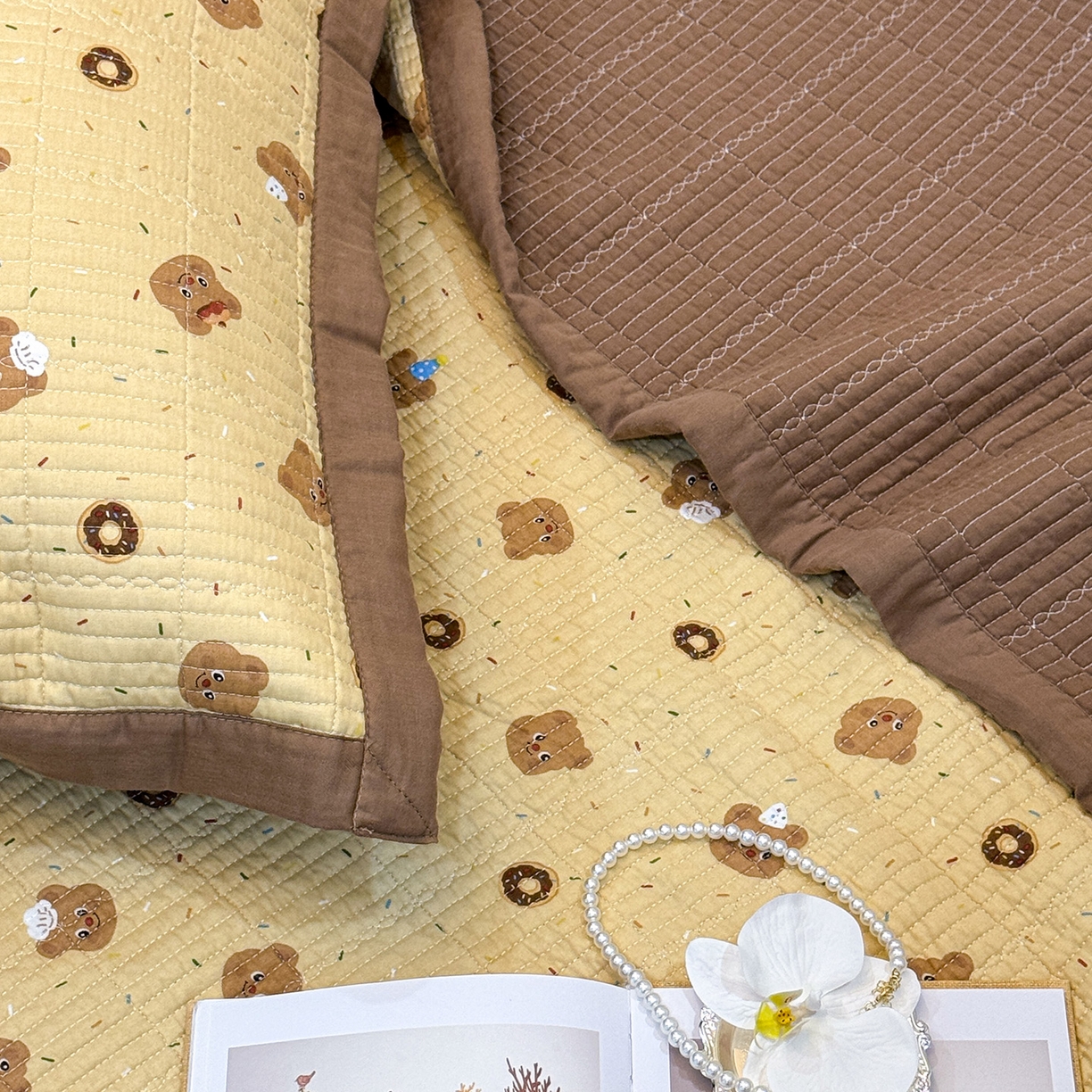 91家纺网 家纺一手货源 找家纺 床盖工厂店 2026新款全棉卡通纱布床盖三件套 嘟比熊