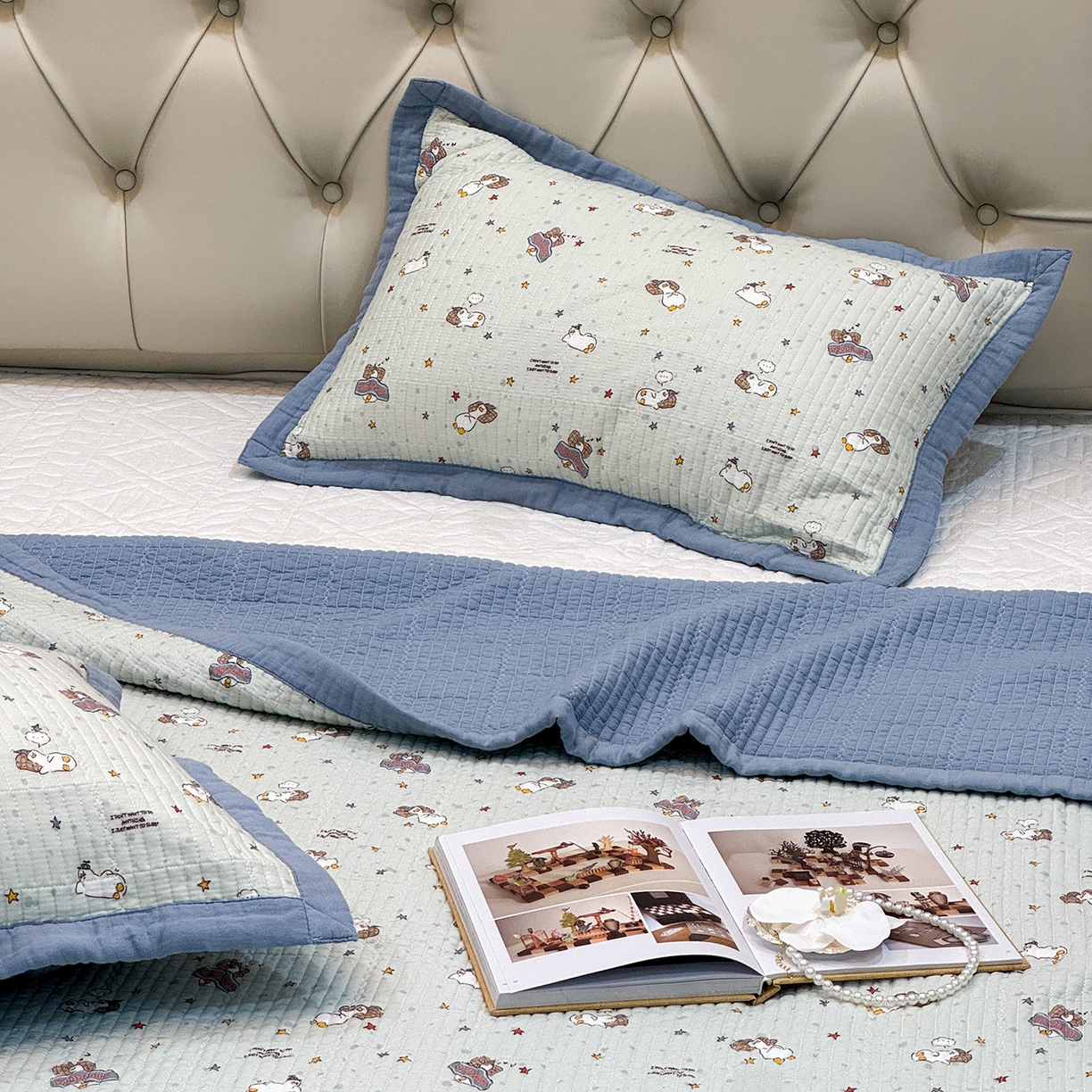 91家纺网 家纺一手货源 找家纺 床盖工厂店 2026新款全棉卡通纱布床盖三件套 趣梦鹅 绿