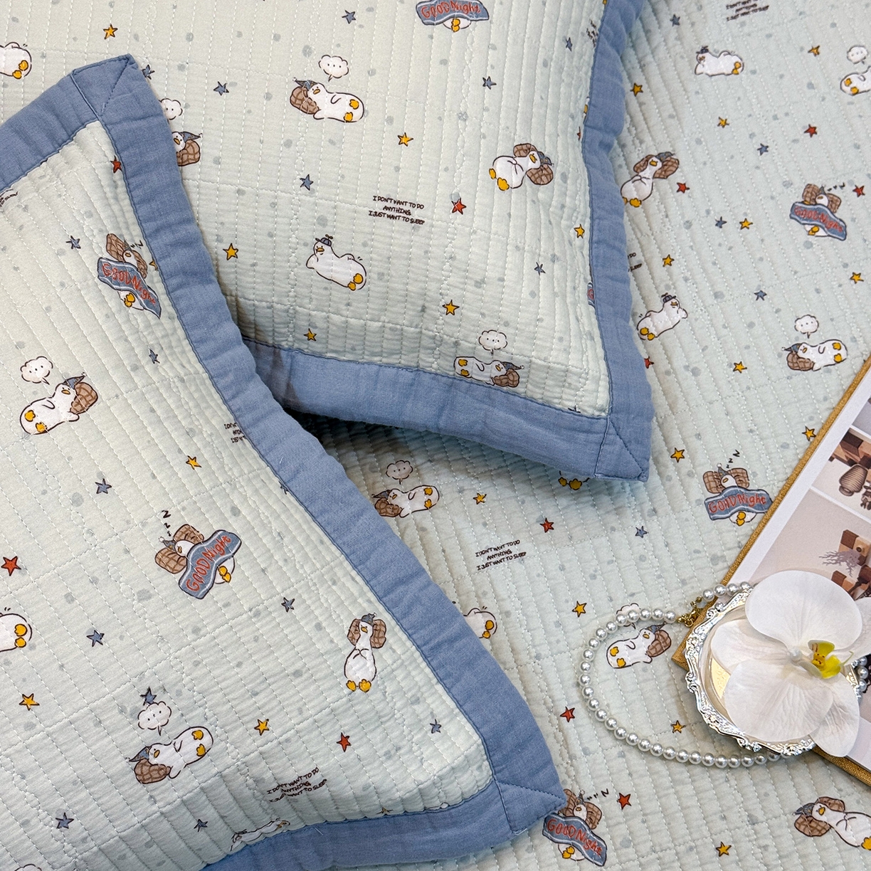 91家纺网 家纺一手货源 找家纺 床盖工厂店 2026新款全棉卡通纱布床盖三件套 趣梦鹅 绿