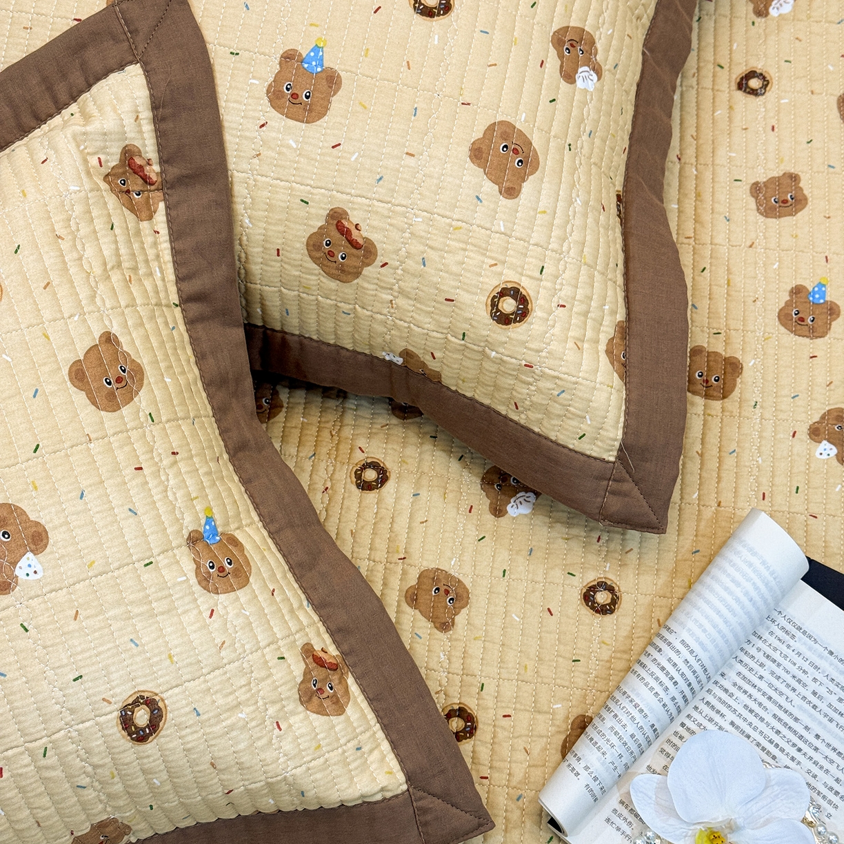 91家纺网 家纺一手货源 找家纺 床盖工厂店 2026新款全棉卡通纱布床盖三件套 嘟比熊