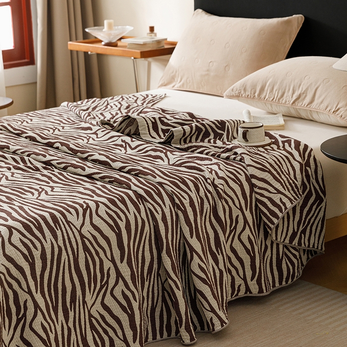 91家纺网 家纺一手货源 找家纺 悦然毛巾被 2026新款美拉德色织提花全棉纯棉纱布毛巾被夏被夏凉被空调被 简居咖