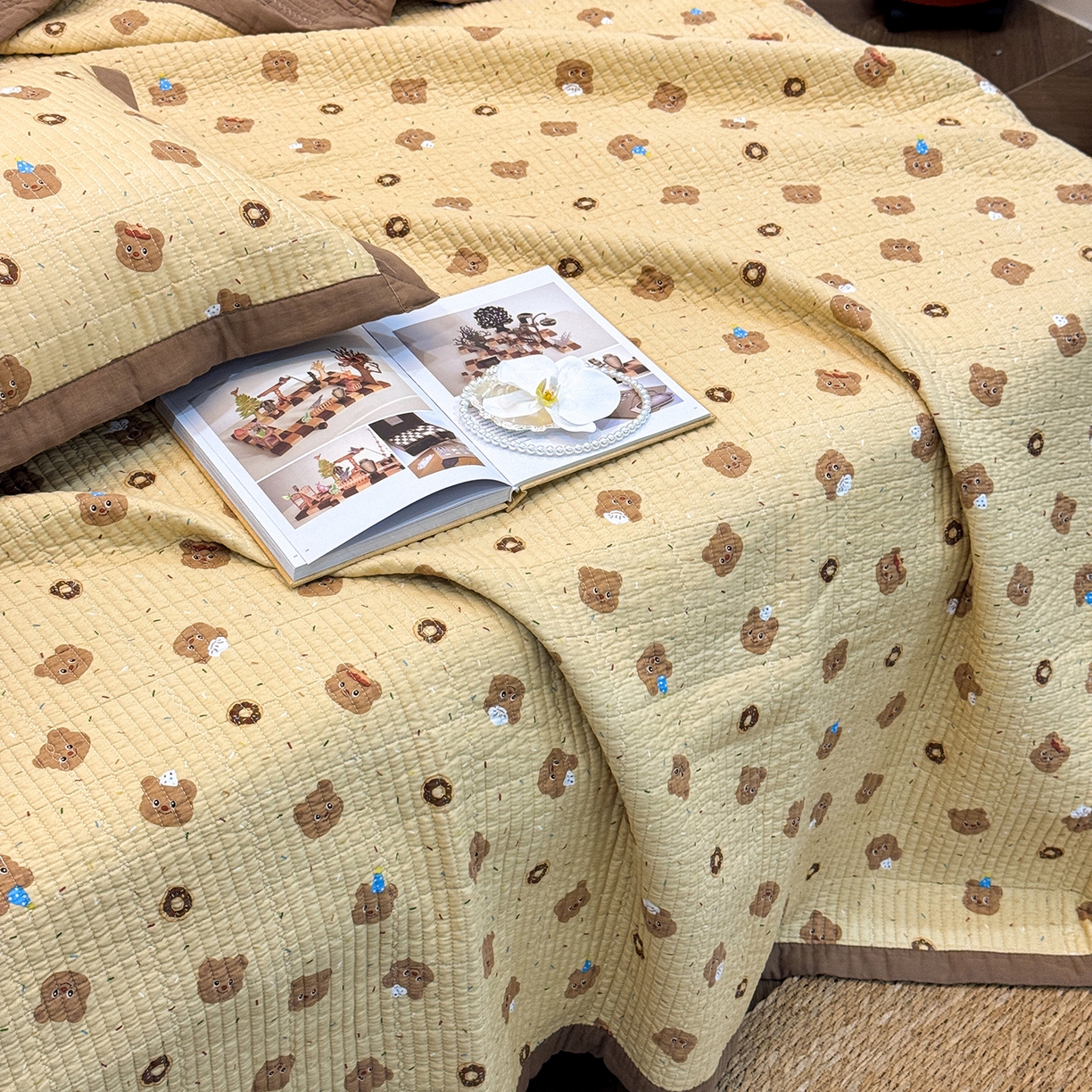 91家纺网 家纺一手货源 找家纺 床盖工厂店 2026新款全棉卡通纱布床盖三件套 嘟比熊