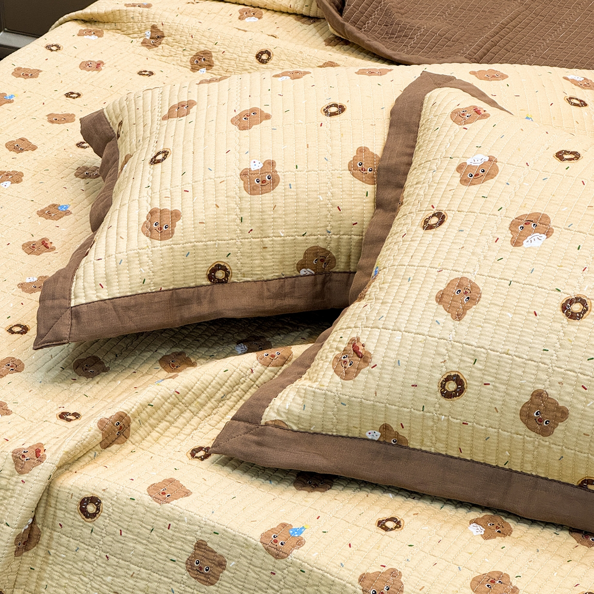 91家纺网 家纺一手货源 找家纺 床盖工厂店 2026新款全棉卡通纱布床盖三件套 嘟比熊