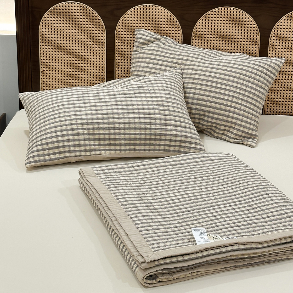 91家纺网 家纺一手货源 找家纺 床盖工厂店 2026新款双面水洗全棉填充棉花床盖三件套-朵拉系列 朵拉-灰