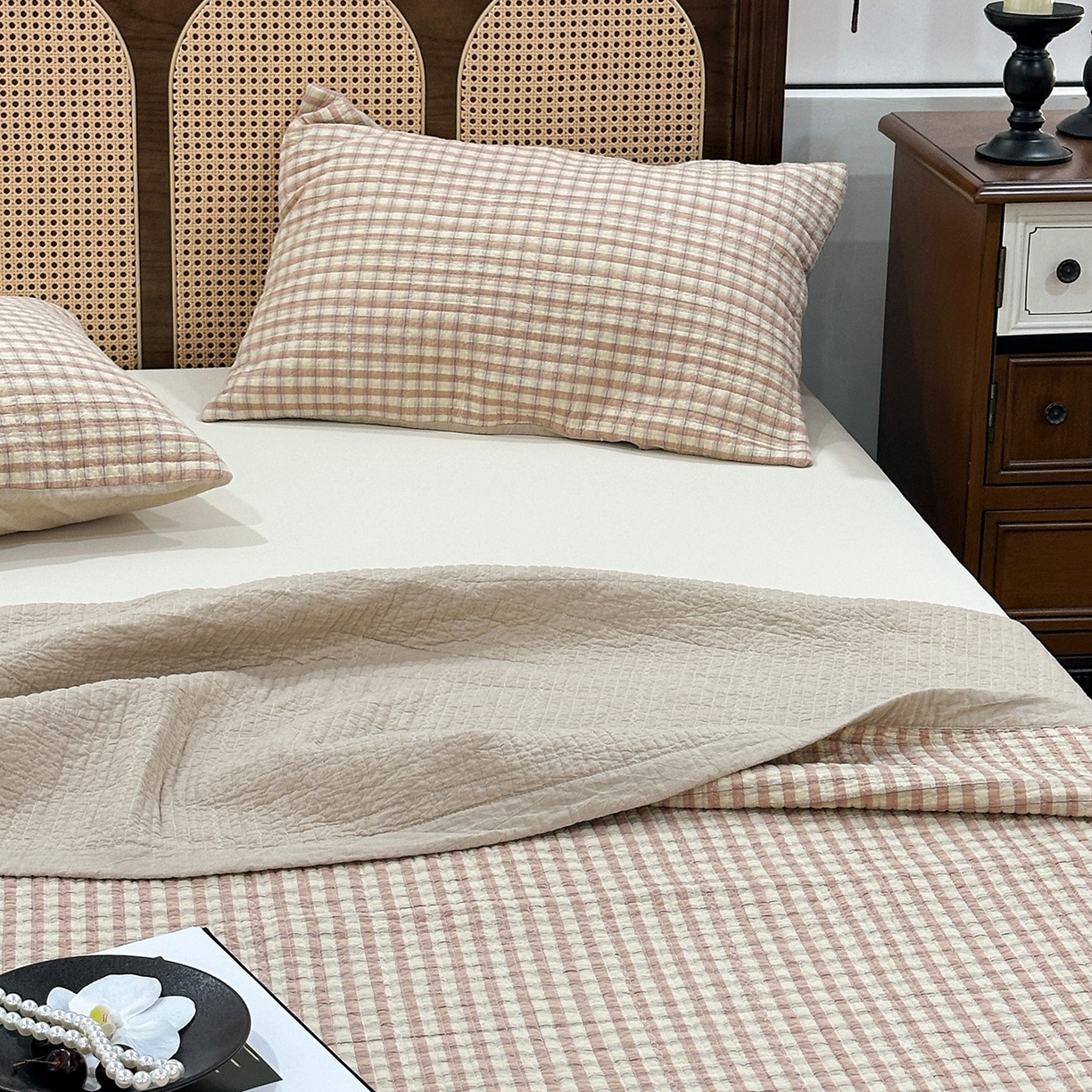 91家纺网 家纺一手货源 找家纺 床盖工厂店 2026新款双面水洗全棉填充棉花床盖三件套-朵拉系列 朵拉-粉