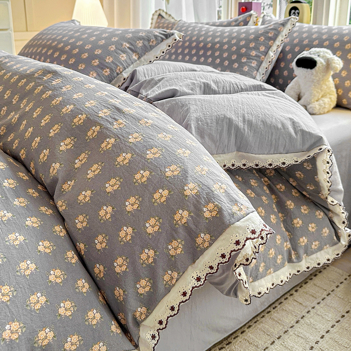 91家纺网 家纺一手货源 找家纺 韩秀家纺 2026新款A类纺棉四件套全棉花边古法水洗棉法式蕾丝花边四件套 礼赞