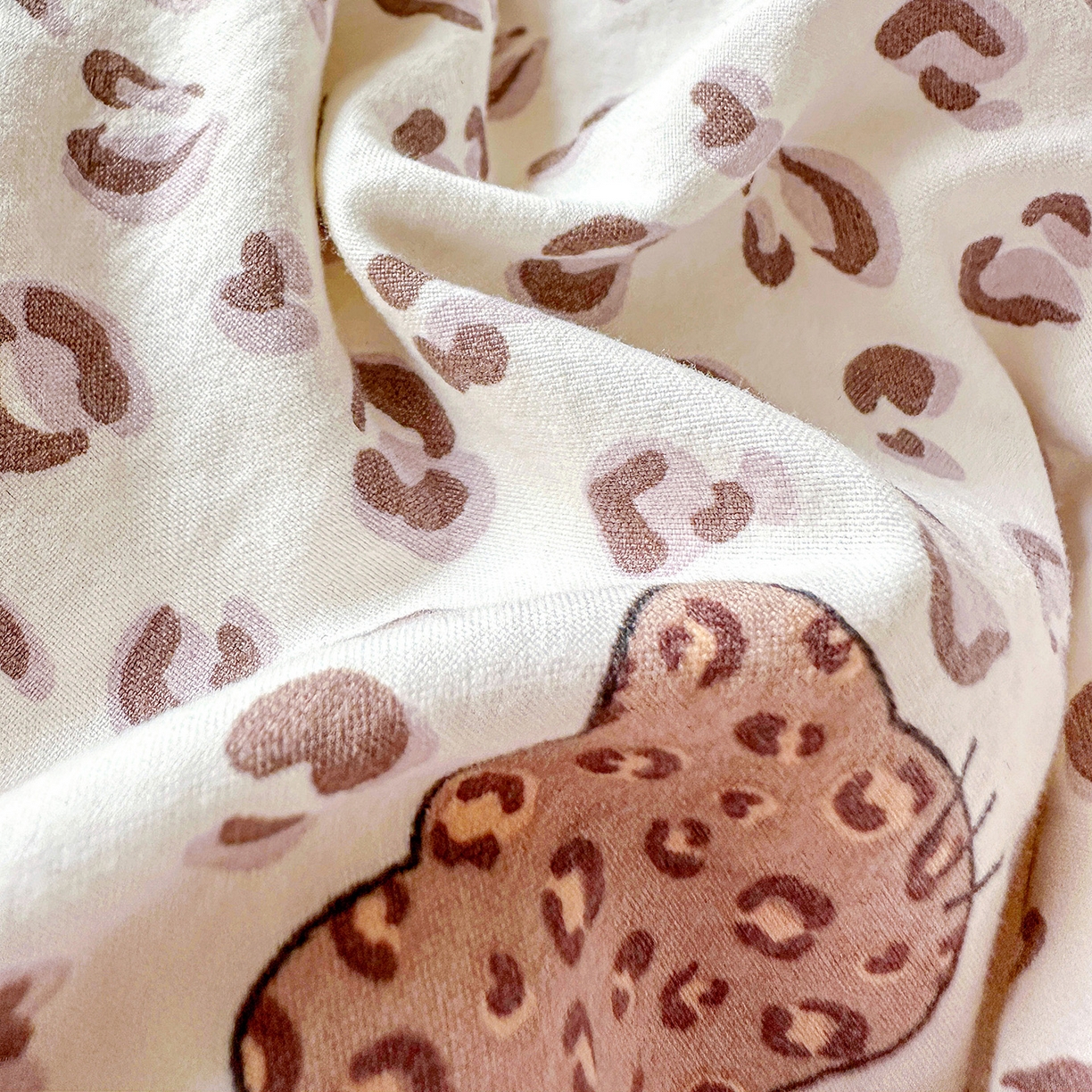 91家纺网 家纺一手货源 找家纺 韩秀家纺 2026新款A类纺棉四件套全棉花边古法水洗棉法式蕾丝花边四件套 怦然心动