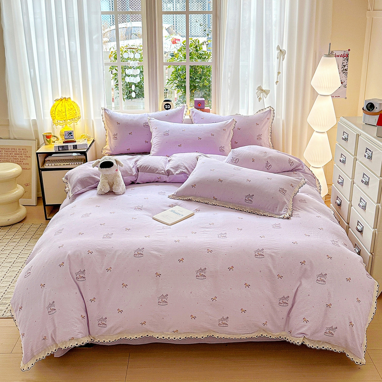 91家纺网 家纺一手货源 找家纺 韩秀家纺 2026新款A类纺棉四件套全棉花边古法水洗棉法式蕾丝花边四件套 旋转木马