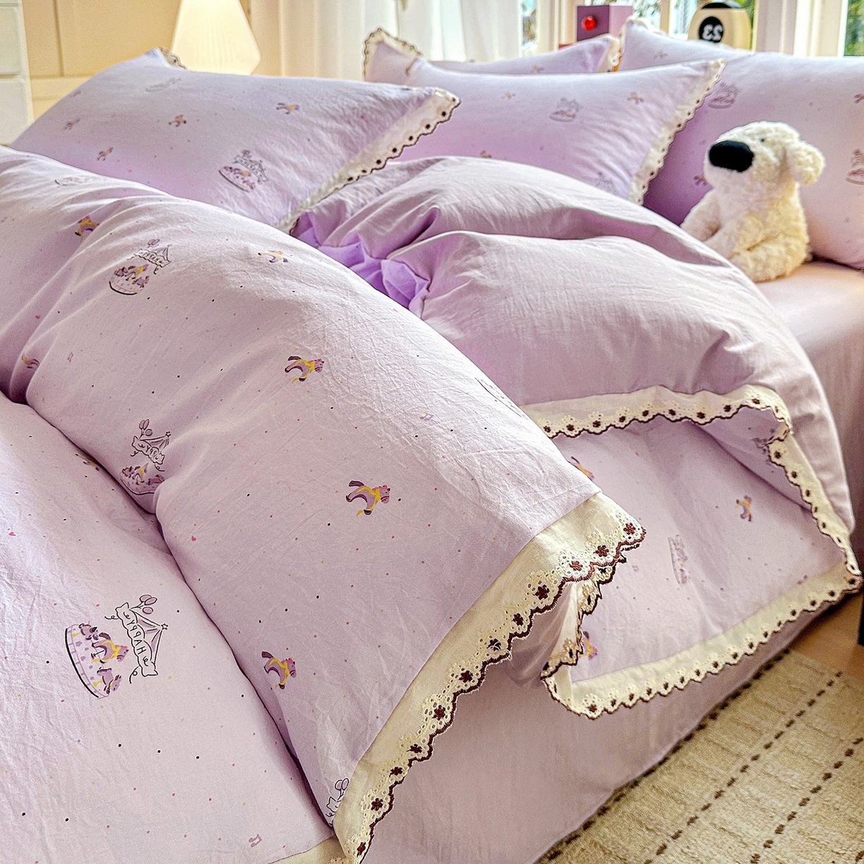 91家纺网 家纺一手货源 找家纺 韩秀家纺 2026新款A类纺棉四件套全棉花边古法水洗棉法式蕾丝花边四件套 旋转木马