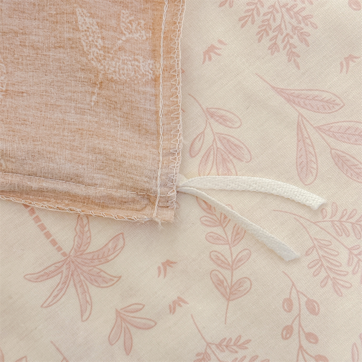 91家纺网 家纺一手货源 找家纺 帛织澜家纺 2026新款A类新疆全棉12868单品印花全棉纯棉被套系列（预留缩水，提供质检报告） 森林小镇