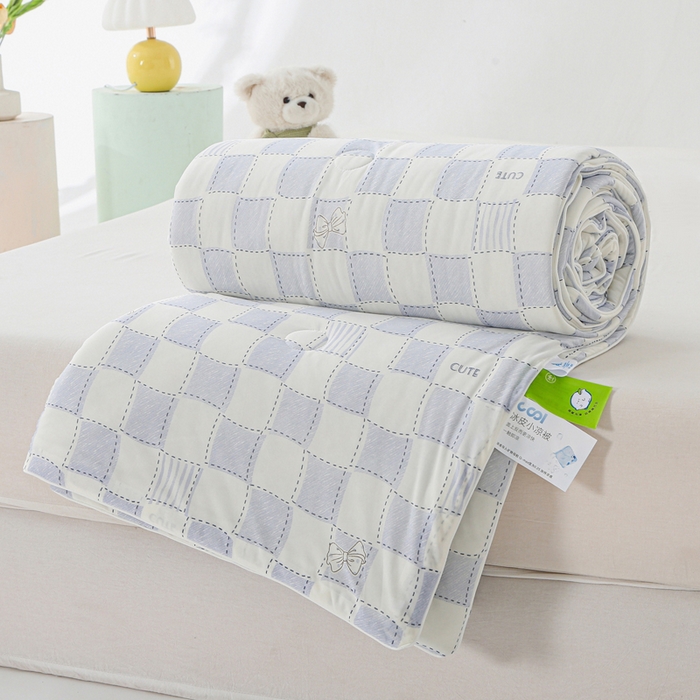 91家纺网 家纺一手货源 找家纺 亚龙工厂店 2026春夏新款网销直播爆款冰皮小凉被印花款夏被 蝶格