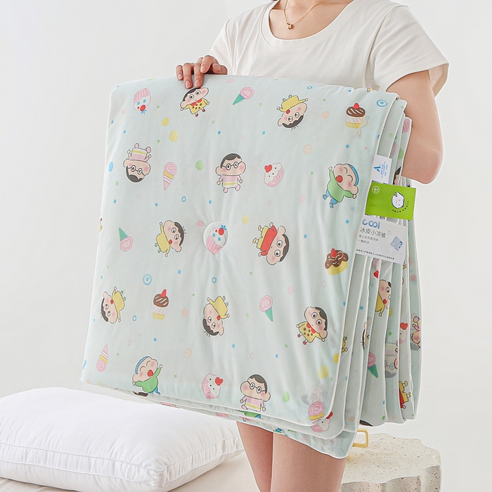 亚龙工厂店 2026春夏新款网销直播爆款冰皮小凉被印花款夏被 蜡笔小新