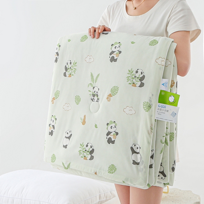 亚龙工厂店 2026春夏新款网销直播爆款冰皮小凉被印花款夏被 熊猫