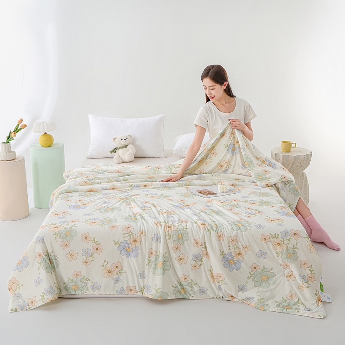 91家纺网 家纺一手货源 找家纺 亚龙工厂店 2026春夏新款网销直播爆款冰皮小凉被印花款夏被 摇曳-绿