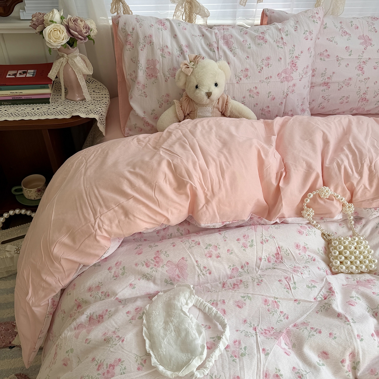 91家纺网 家纺一手货源 找家纺 原素 2026新春ins博主风双拼小碎花花卉水洗棉纱四件套 粉嫩蝴蝶结