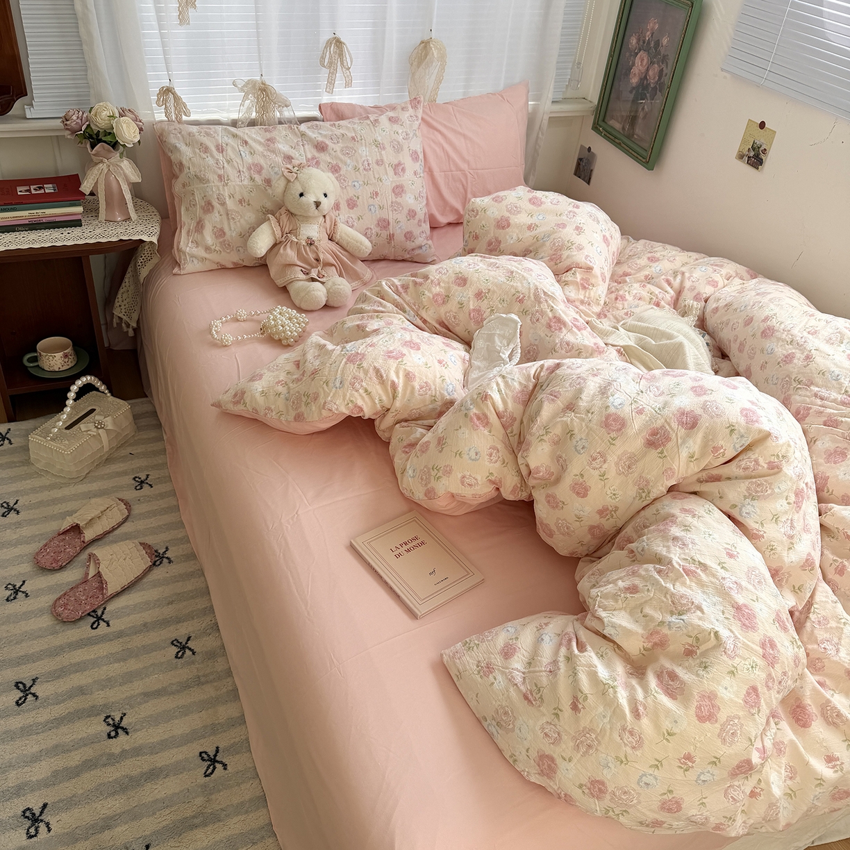 91家纺网 家纺一手货源 找家纺 原素 2026新春ins博主风双拼小碎花花卉水洗棉纱四件套 粉妍