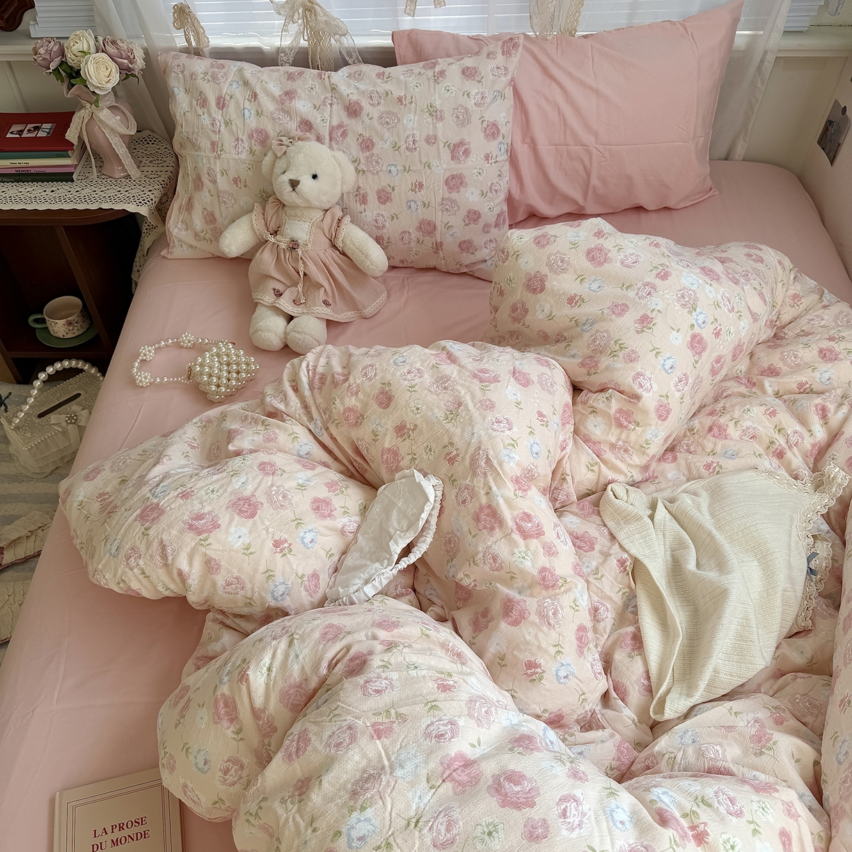 91家纺网 家纺一手货源 找家纺 原素 2026新春ins博主风双拼小碎花花卉水洗棉纱四件套 粉妍