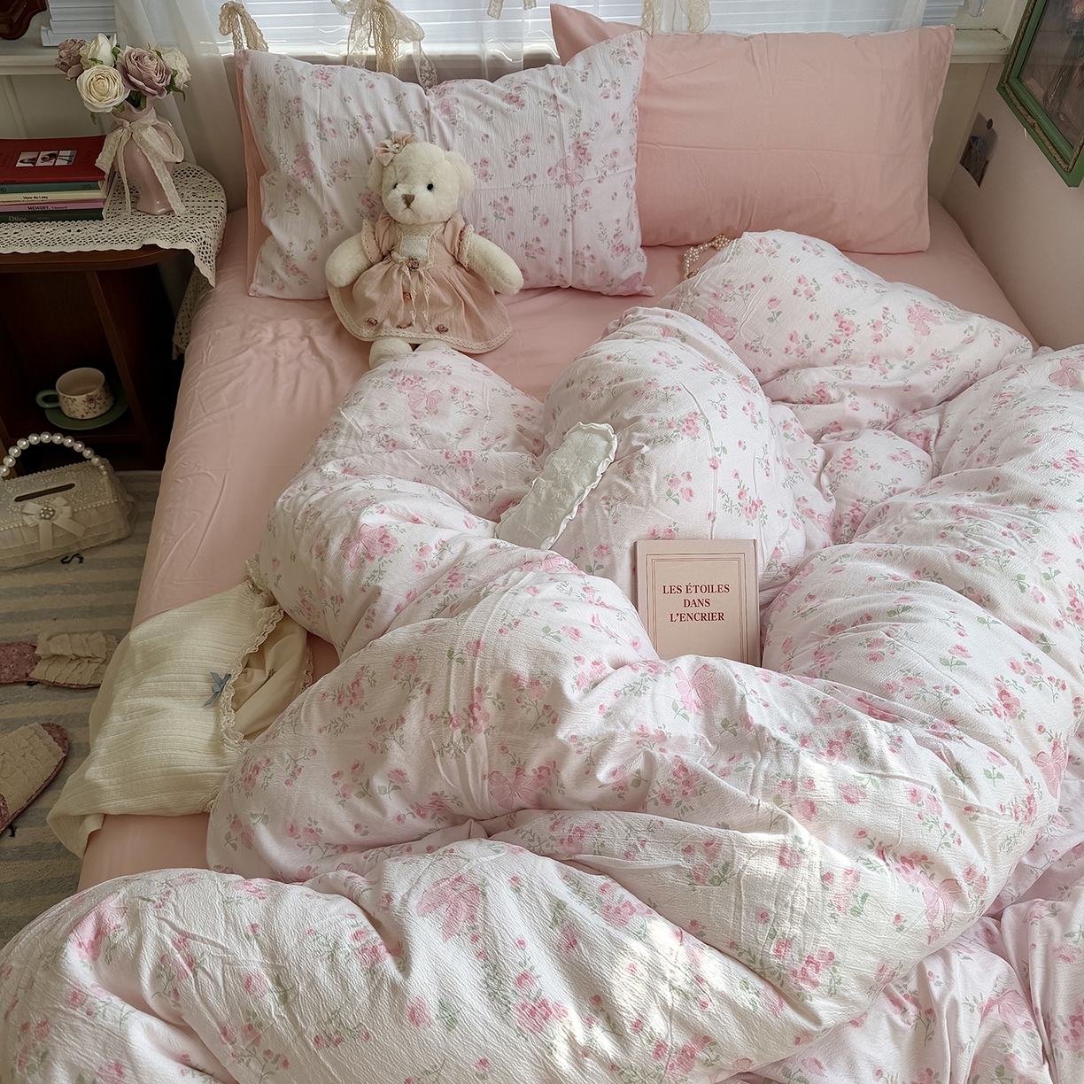 91家纺网 家纺一手货源 找家纺 原素 2026新春ins博主风双拼小碎花花卉水洗棉纱四件套 粉嫩蝴蝶结