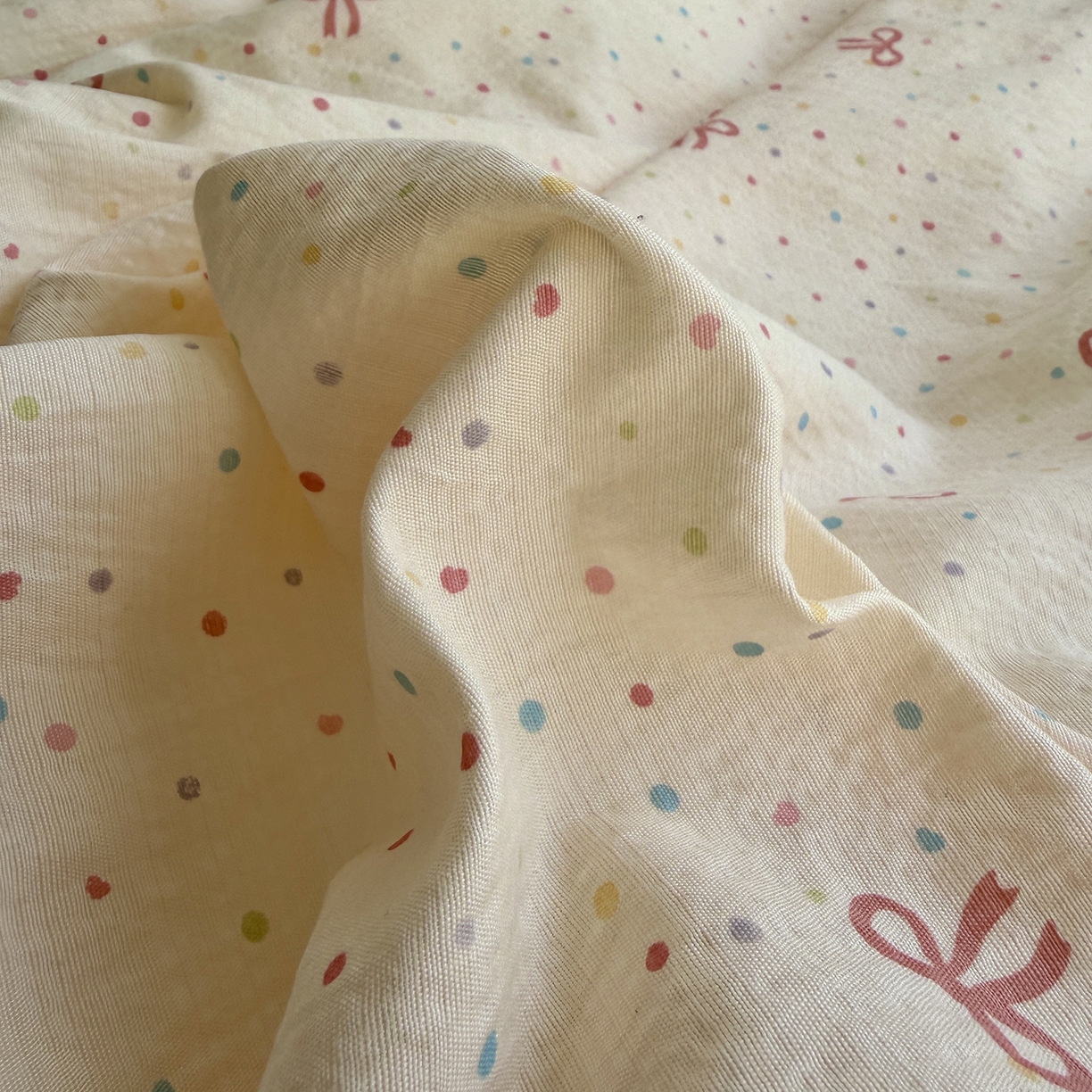 91家纺网 家纺一手货源 找家纺 原素 2026新春ins博主风双拼小碎花花卉水洗棉纱四件套 少女蝴蝶结