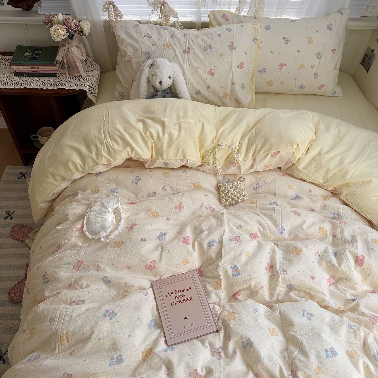 91家纺网 家纺一手货源 找家纺 原素 2026新春ins博主风双拼小碎花花卉水洗棉纱四件套 七彩蝴蝶