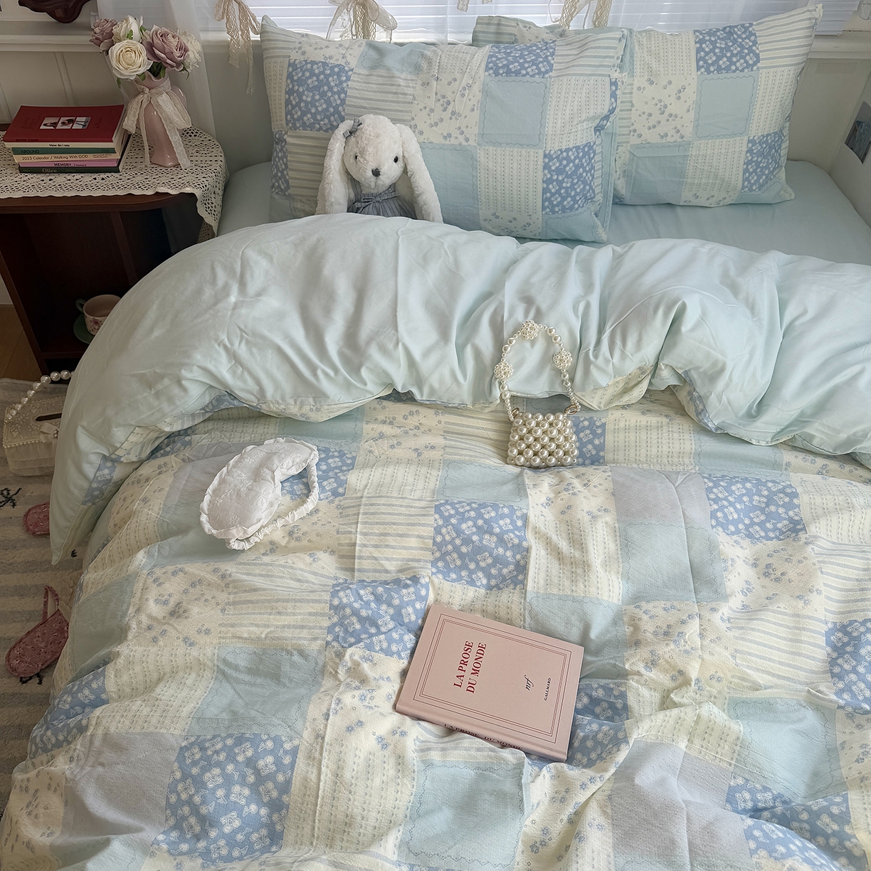 91家纺网 家纺一手货源 找家纺 原素 2026新春ins博主风双拼小碎花花卉水洗棉纱四件套 碎花蓝格