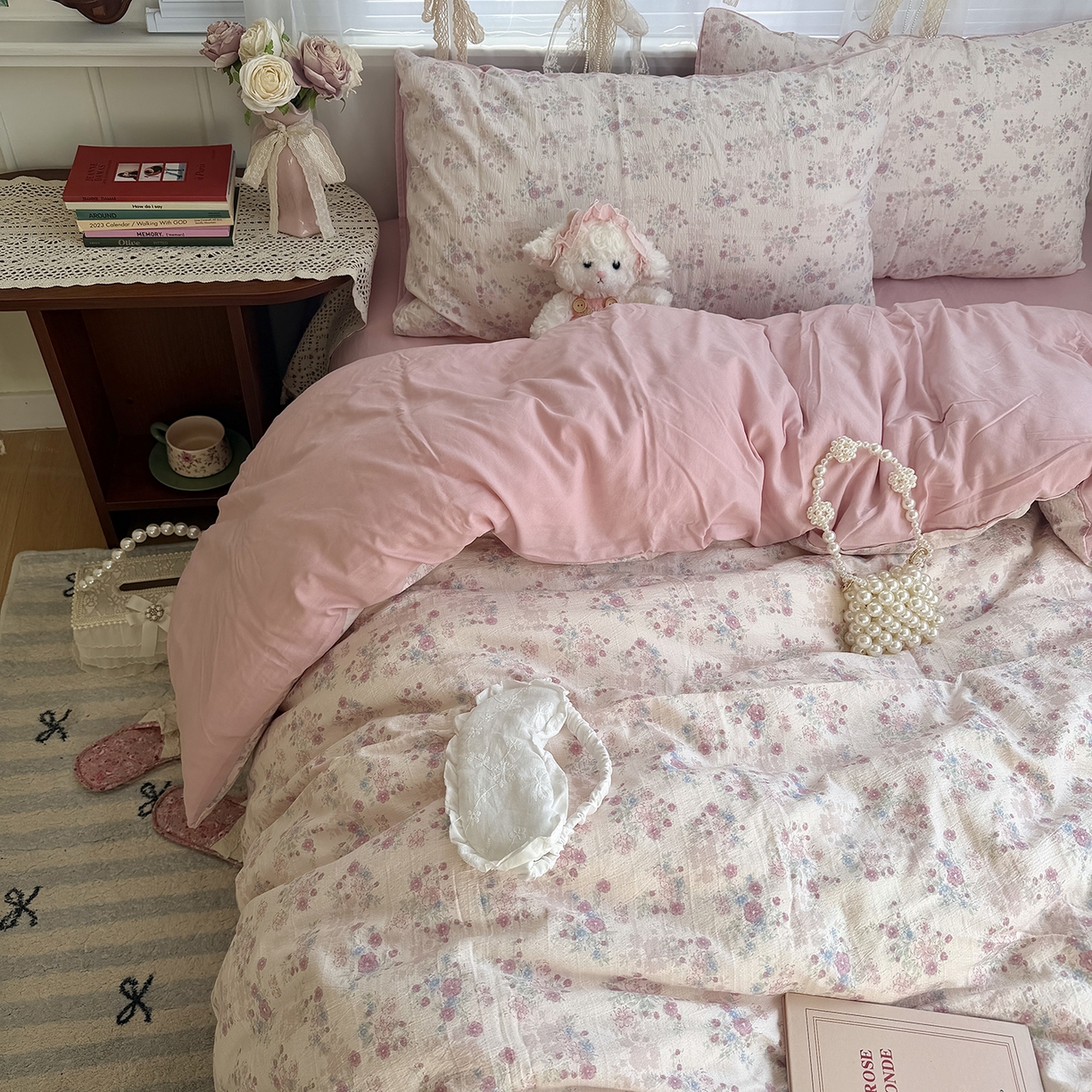 91家纺网 家纺一手货源 找家纺 原素 2026新春ins博主风双拼小碎花花卉水洗棉纱四件套 胭脂粉