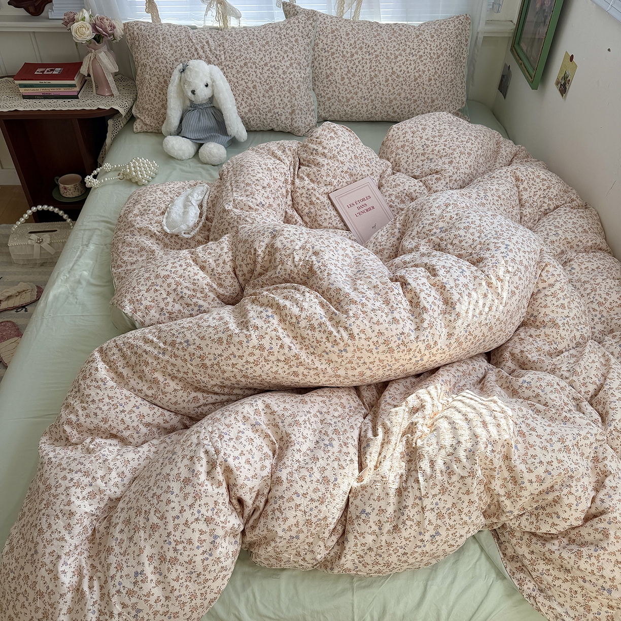 91家纺网 家纺一手货源 找家纺 原素 2026新春ins博主风双拼小碎花花卉水洗棉纱四件套 繁星