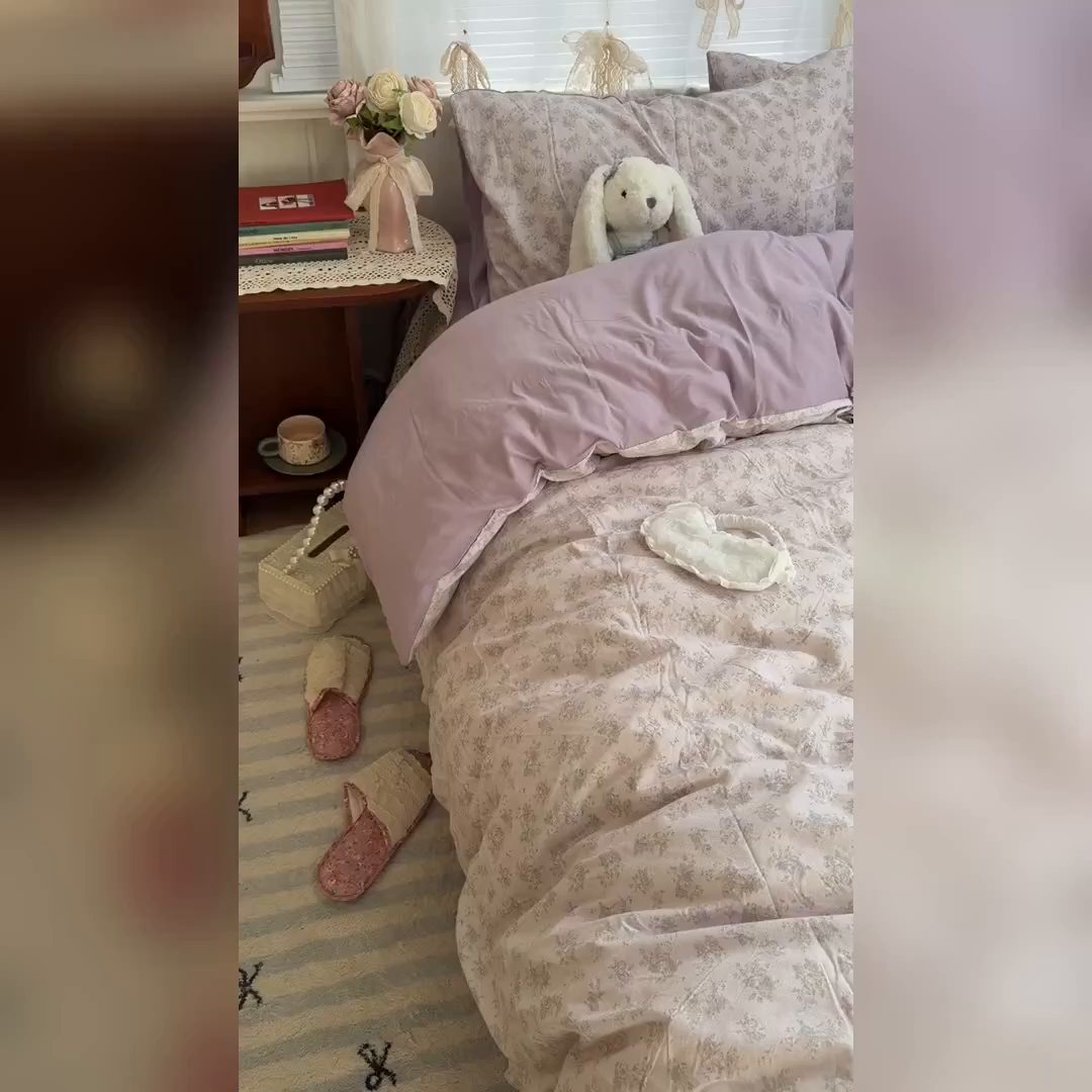 91家纺网 家纺一手货源 找家纺 原素 2026新春ins博主风双拼小碎花花卉水洗棉纱四件套 中古紫花