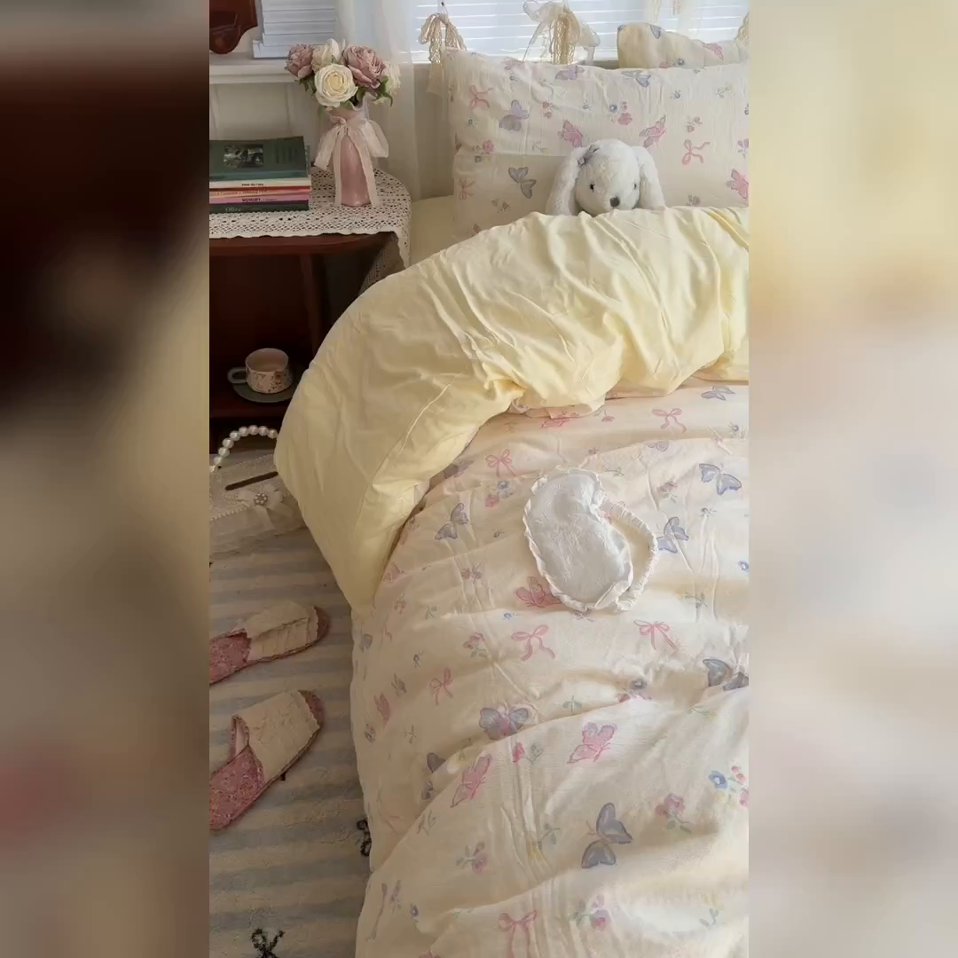 91家纺网 家纺一手货源 找家纺 原素 2026新春ins博主风双拼小碎花花卉水洗棉纱四件套 琉璃蝴蝶