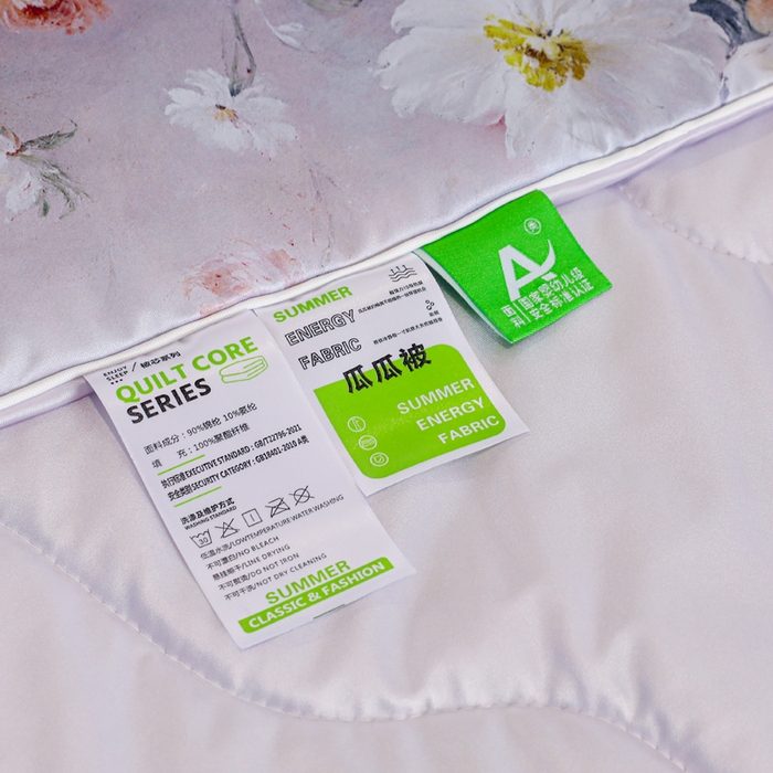 91家纺网 家纺一手货源 找家纺 亚龙工厂店 2026春夏新款直播网销爆款油光丝数码印花锦氨凉感被呱呱被夏被 奥利花园