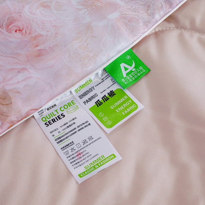 91家纺网 家纺一手货源 找家纺 亚龙工厂店 2026春夏新款直播网销爆款油光丝数码印花锦氨凉感被呱呱被夏被 月荷玉