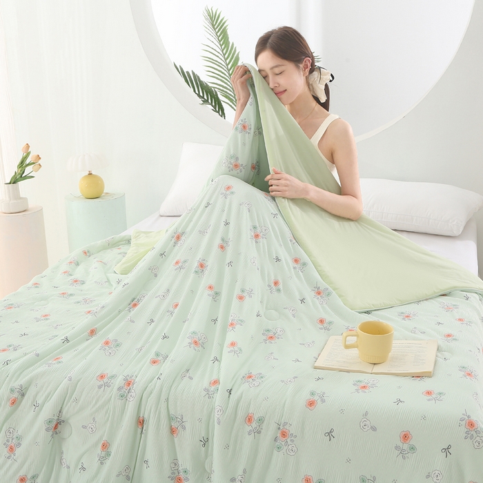 91家纺网 家纺一手货源 找家纺 亚龙工厂店 2026春夏新款网销跨境直播爆款法式小香风皱皱纱冷感被夏被 町香绿