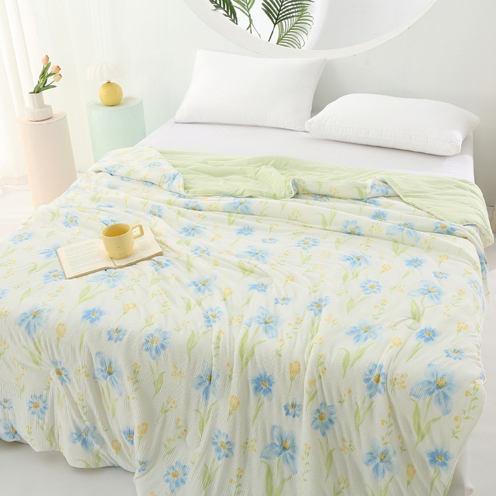 91家纺网 家纺一手货源 找家纺 亚龙工厂店 2026春夏新款网销跨境直播爆款法式小香风皱皱纱冷感被夏被 情叶绿