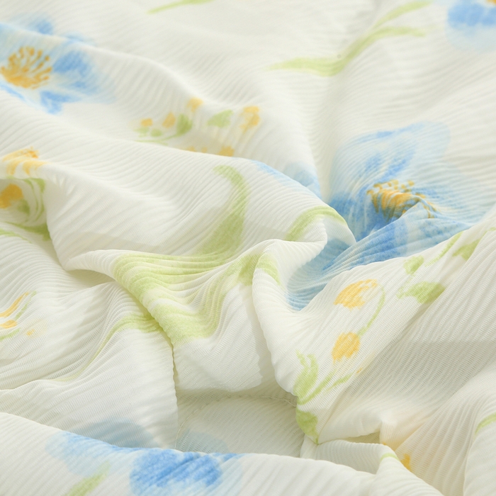 91家纺网 家纺一手货源 找家纺 亚龙工厂店 2026春夏新款网销跨境直播爆款法式小香风皱皱纱冷感被夏被 情叶绿